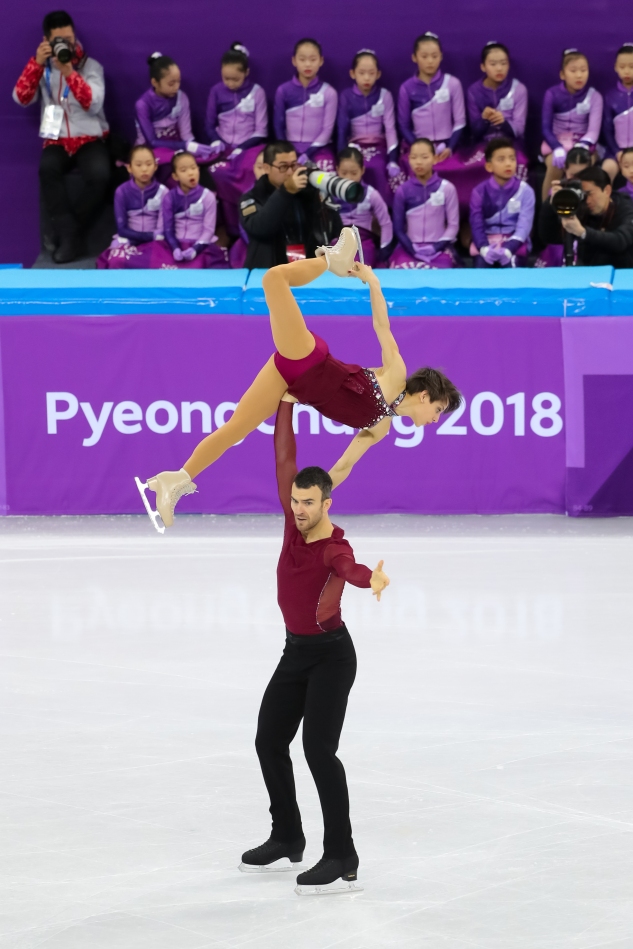 Meagan Duhamel & Eric Radford showcase athleticism and artistry during the Figure Skating Team Event. (Photo: Greg Kolz)