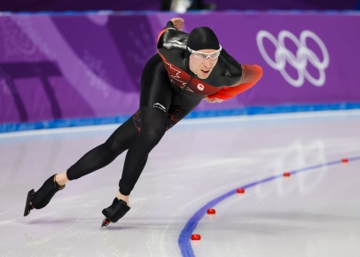 Canada's Ted-Jan Bloemen competing in the Men's 5,000m speed skating final. (Photo: Greg Kolz)